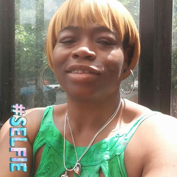 Meet your Posher, Wanda - Picture 1 of 1